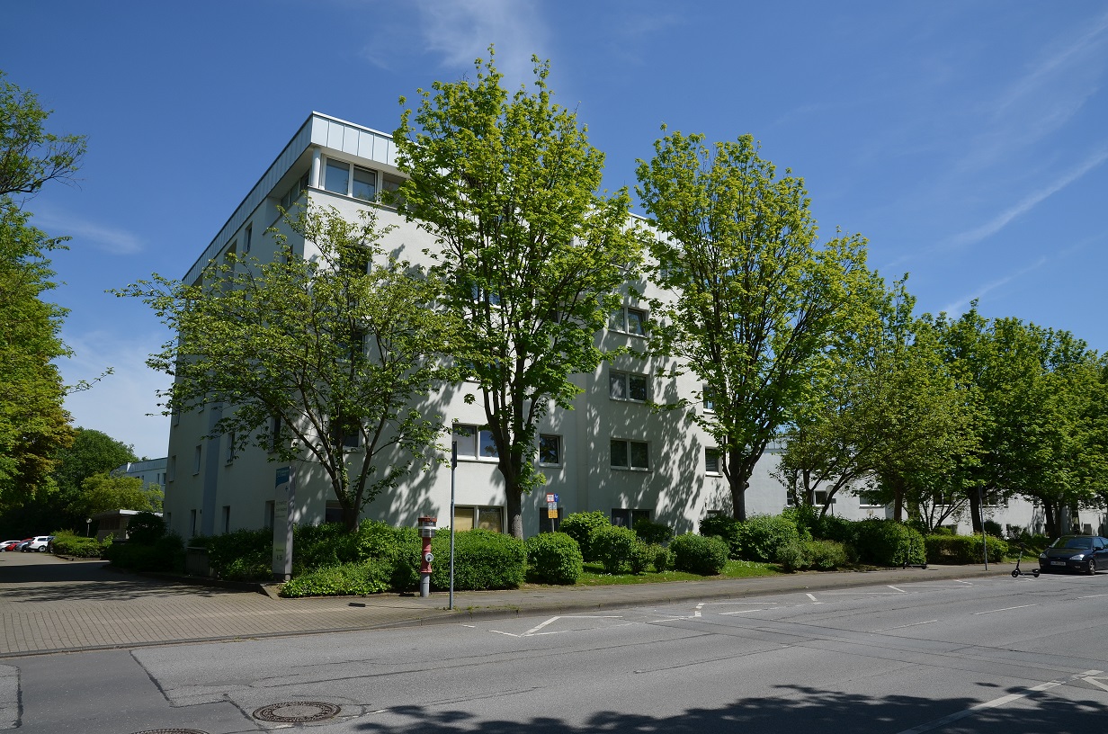 Die Wohnanlage Meitnerweg des Studierendenwerks Dortmund, Außenansicht.